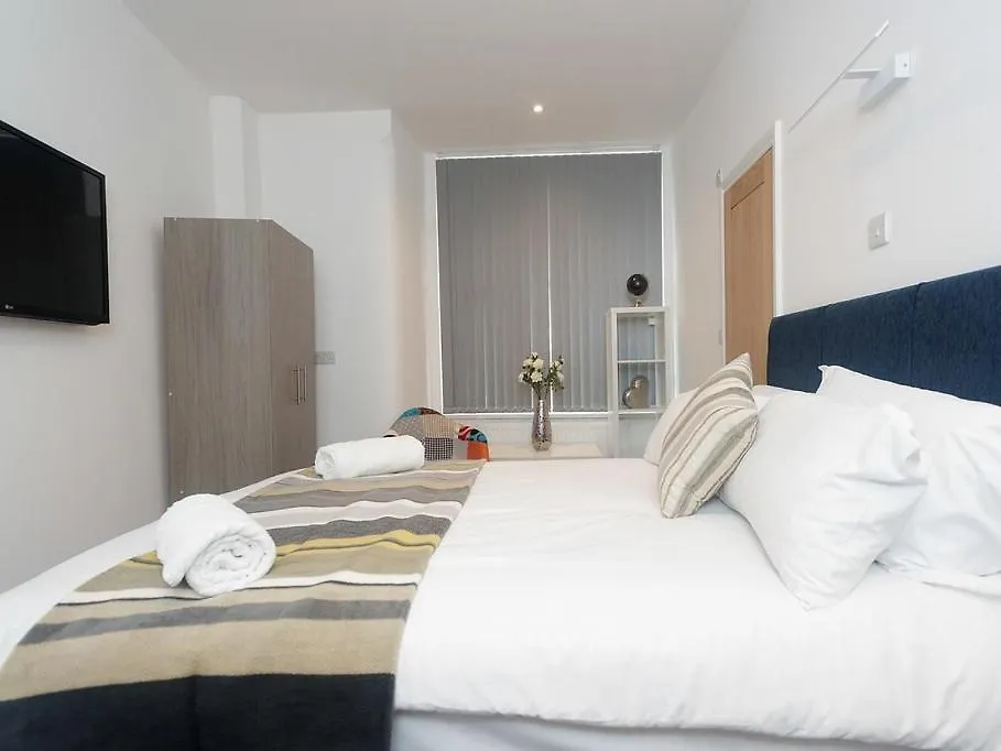 Hillcrest Residence Leeds