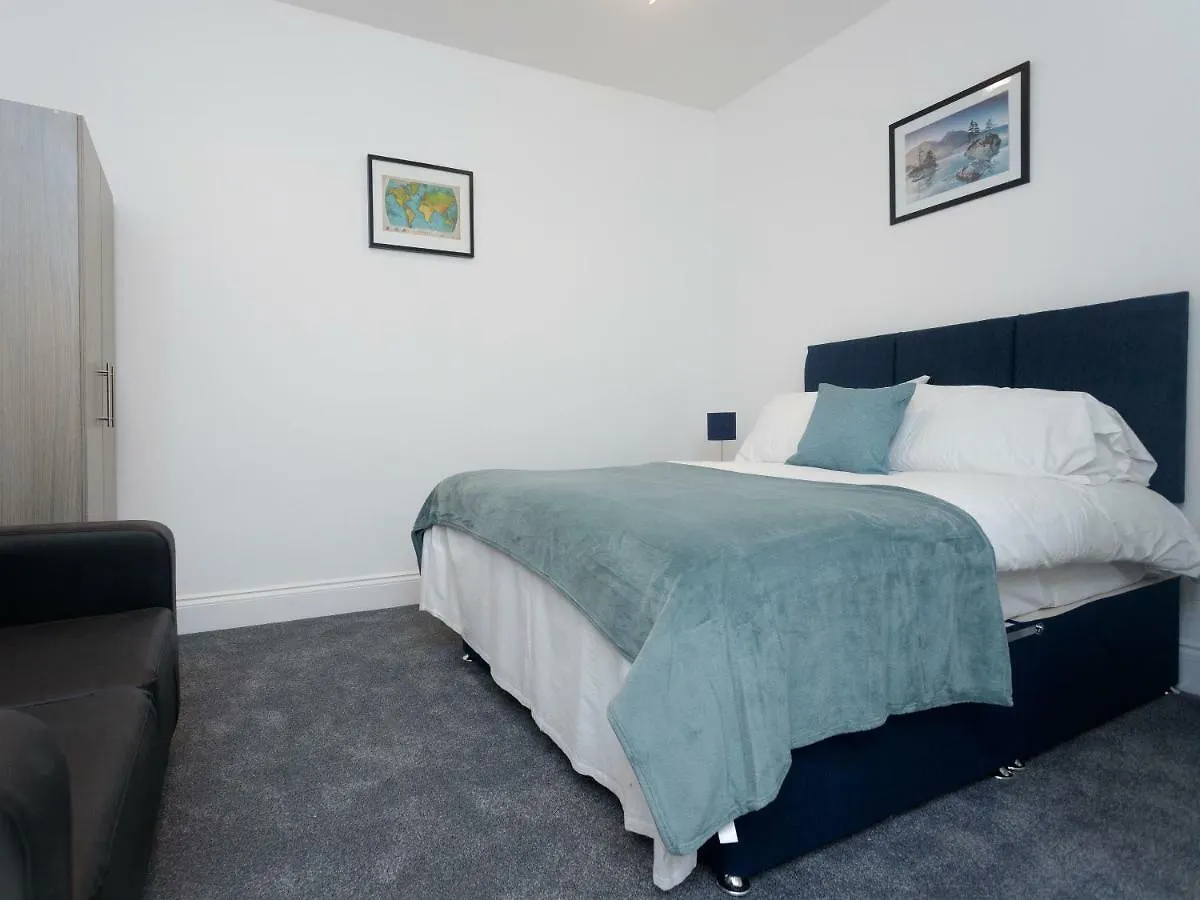 Hillcrest Residence Leeds  0*, Leeds (West Yorkshire) United Kingdom